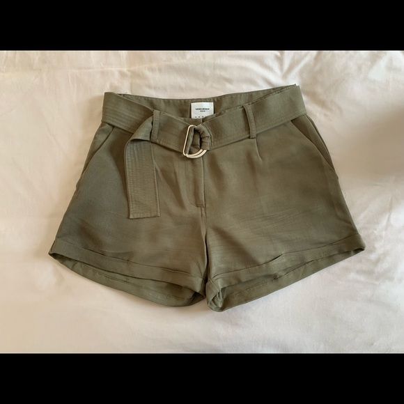 Vero moda short fluid with darts - Picture 3 of 5